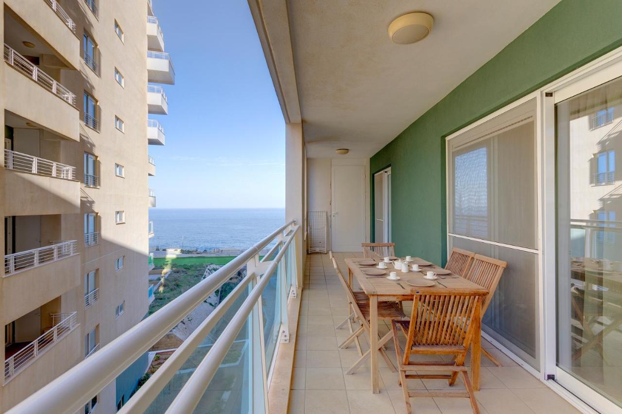 Luxury Apt W/ Side Seaviews And Pool, Top Location สลีมา ภายนอก รูปภาพ